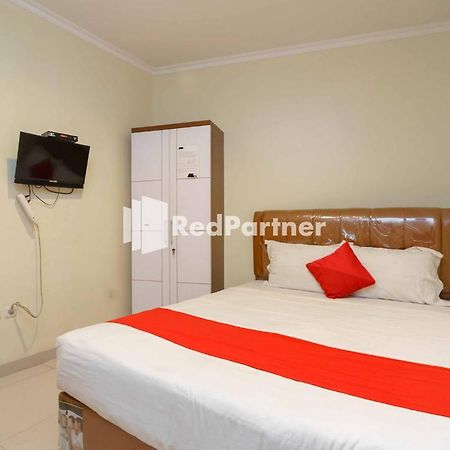 Jo Residence Syariah Redpartner Jacarta Exterior foto