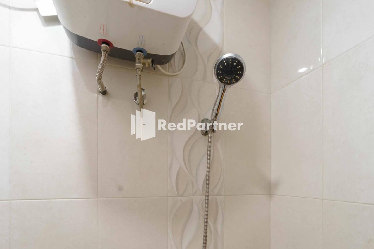 Jo Residence Syariah Redpartner Jacarta Exterior foto